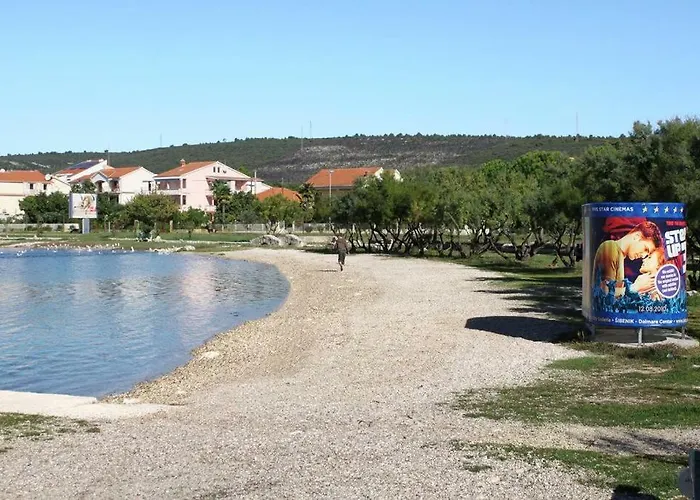 Apartman - Trosoban Apartment Sukošan