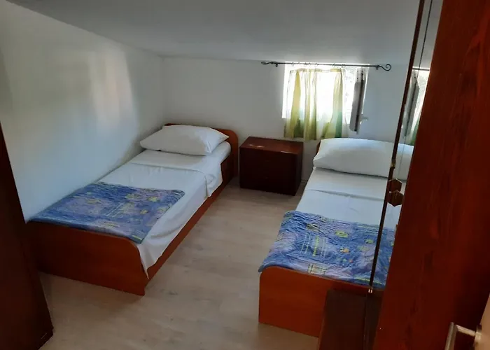 Apartman - Trosoban *