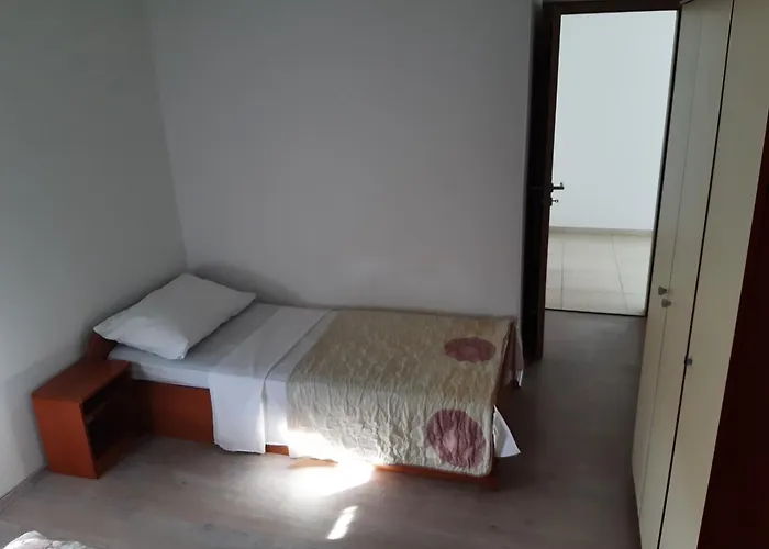 Apartman - Trosoban Apartment