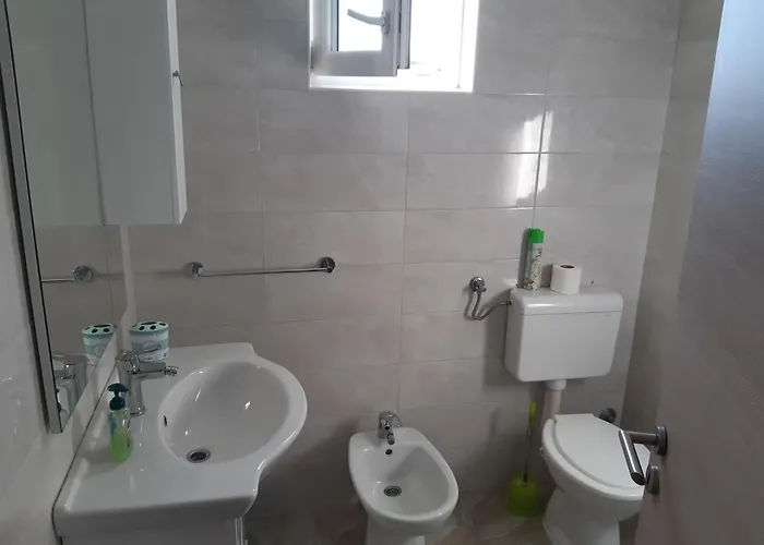 - Trosoban Apartment *