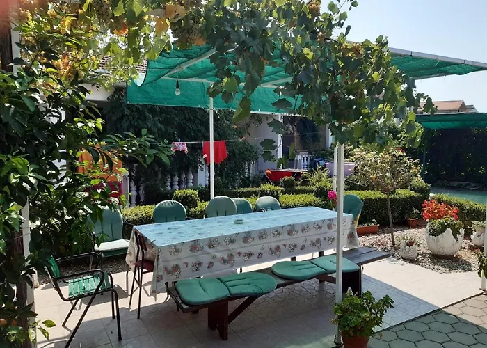 Apartment - Trosoban *